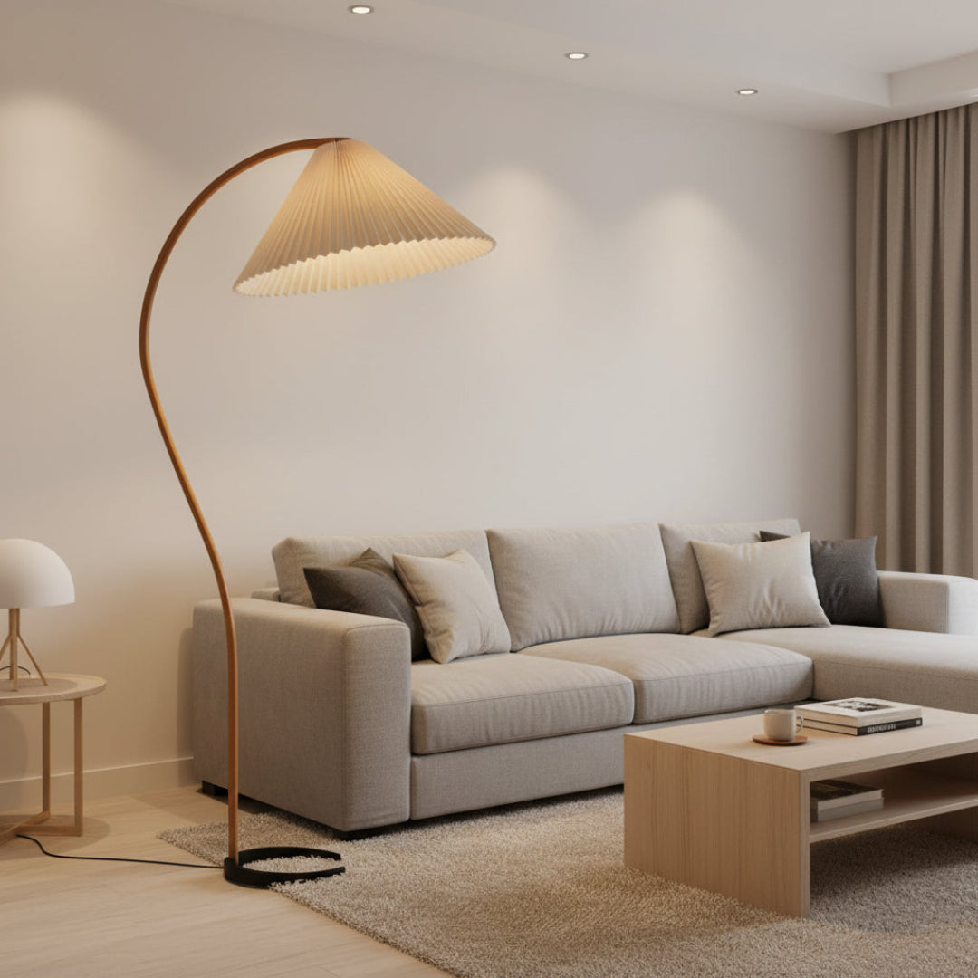 Curved Wooden Floor Lamp – Modern Scandinavian Style