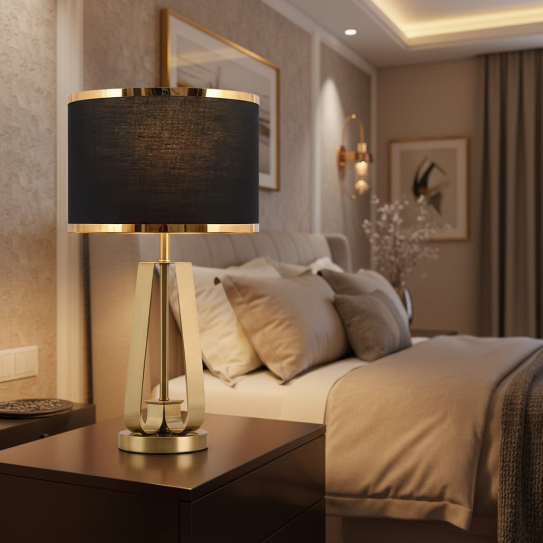 Nordic Black & White Table Lamp – Modern Minimalist Desk & Bedroom Lighting